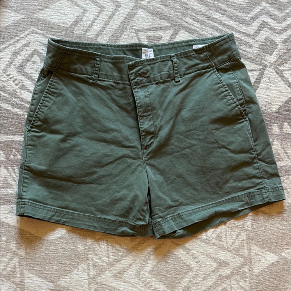 GAP Green Cargo Shorts with Cotton Twill Fabric